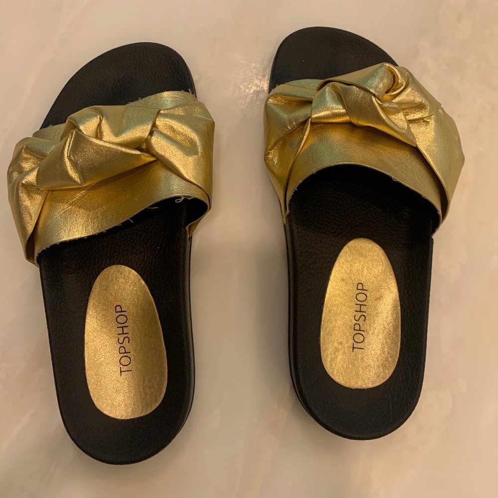 TOPSHOP Gold Slides